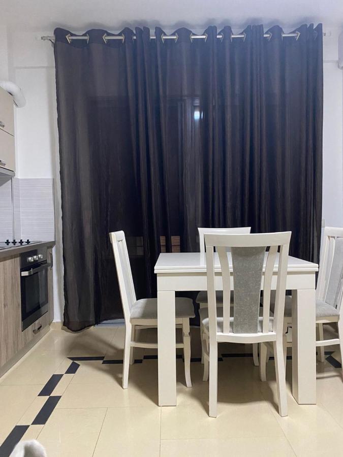 Jasmine Apartments Саранда Экстерьер фото
